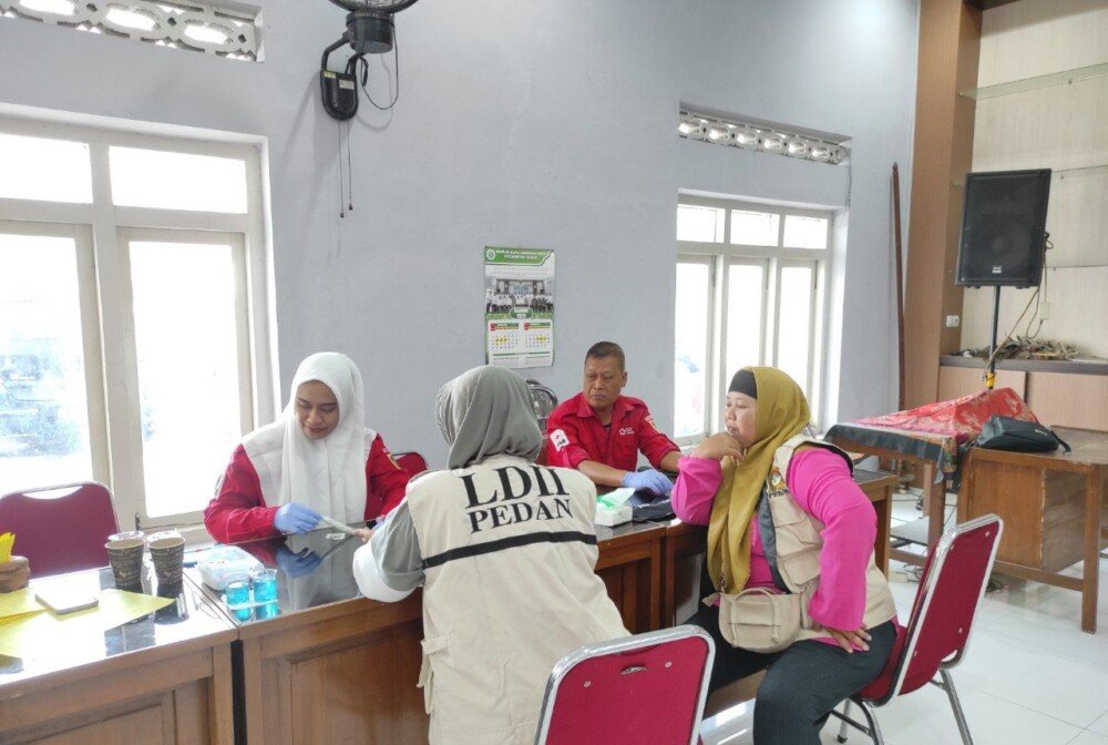 LDII Pedan Berpartisipasi dalam Donor Darah untuk Menambah Stok di PMI Klaten