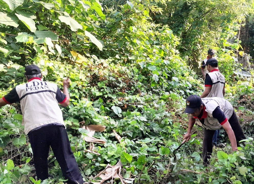 Semarak Kerja Bakti Nasional 2025: PC LDII Pedan Gaungkan Semangat Gotong Royong Sambut HUT RI ke-80