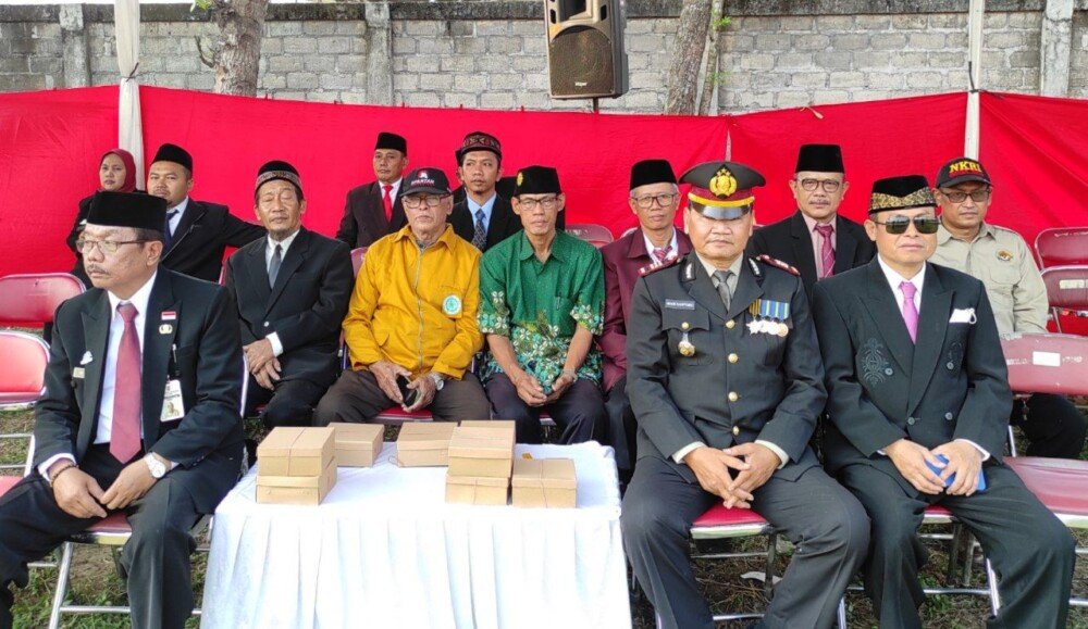 Ketua LDII Pedan Hadiri Upacara Penurunan Bendera: Tekankan Persatuan & Kesatuan