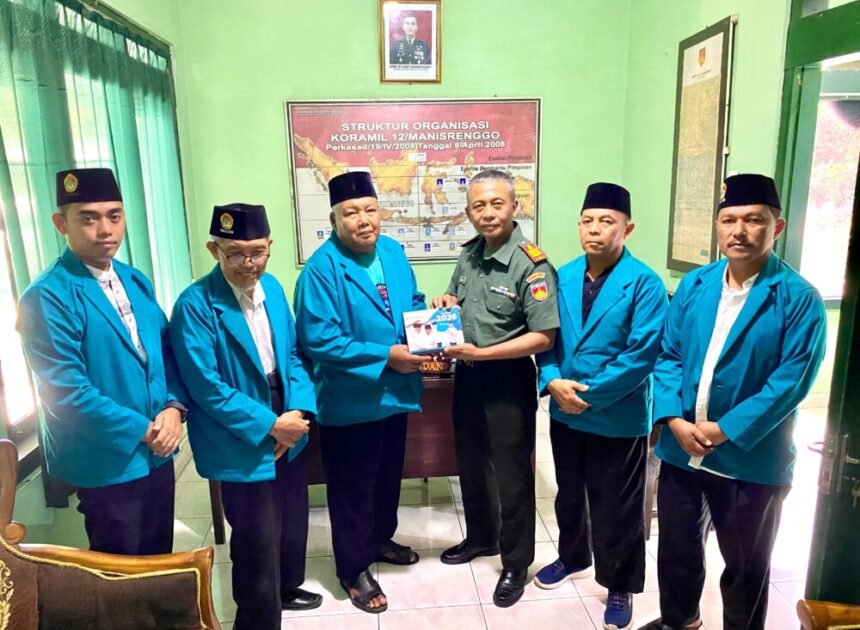 Bangun Silaturahmi Kelembagaan, LDII Manisrenggo Temui Danramil 0723-12