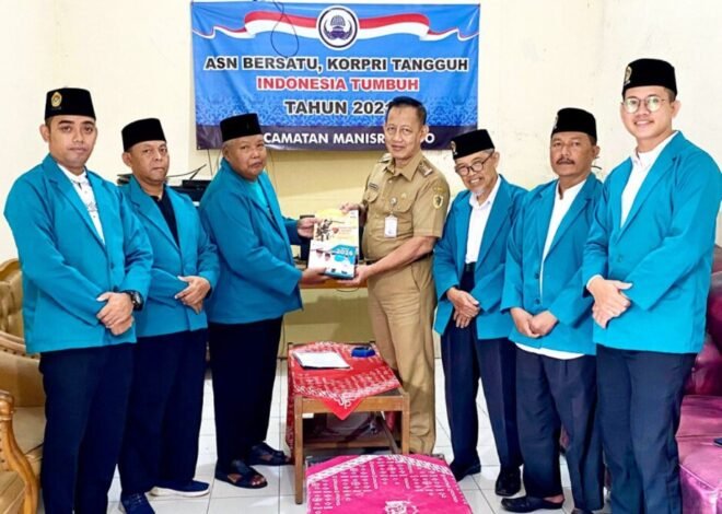 LDII Manisrenggo Distribusikan Majalah Nuansa Persada dan Kalender LDII 2026 ke Pemerintah Kecamatan