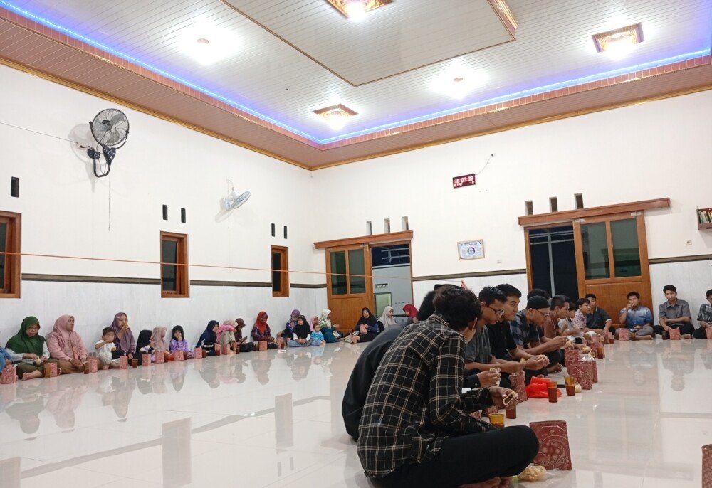 Ramadan 1447 H, Dapur Warga Jadi Pusat Kebersamaan: Wanita LDII Troketon Hidupkan Semangat Gotong Royong