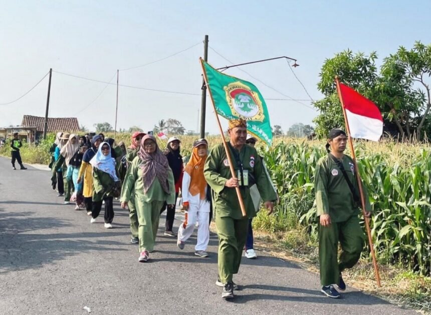 PAC LDII Krajan Jatinom Klaten Gelar Jalan Sehat Meriahkan HUT RI ke-81