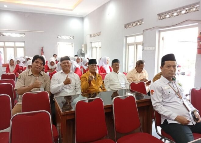 Bersama KUA, Wakil Ketua PC LDII Pedan Hadiri Tasyakuran HUT Ke-81 RI