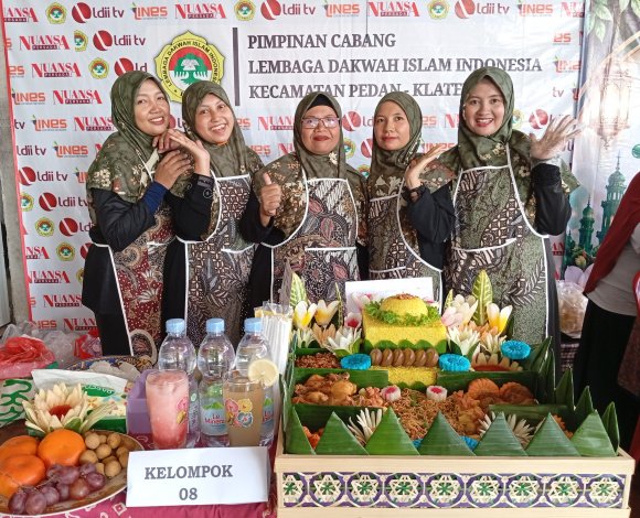 Kader Wanita LDII Pedan Olah Nasi Kuning Jadi Sajian Bernilai Ekonomi